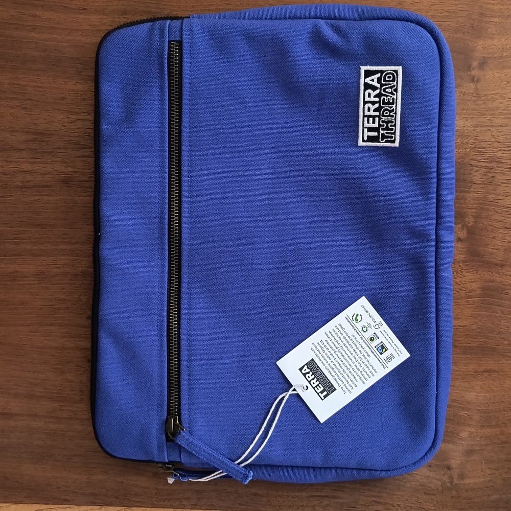 NWT Terra Thread 13" Erdig Laptop Sleeve